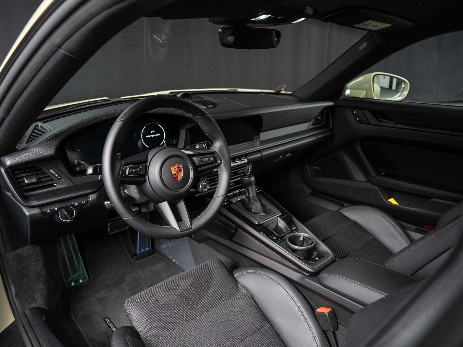 Gallery image 12 of 18