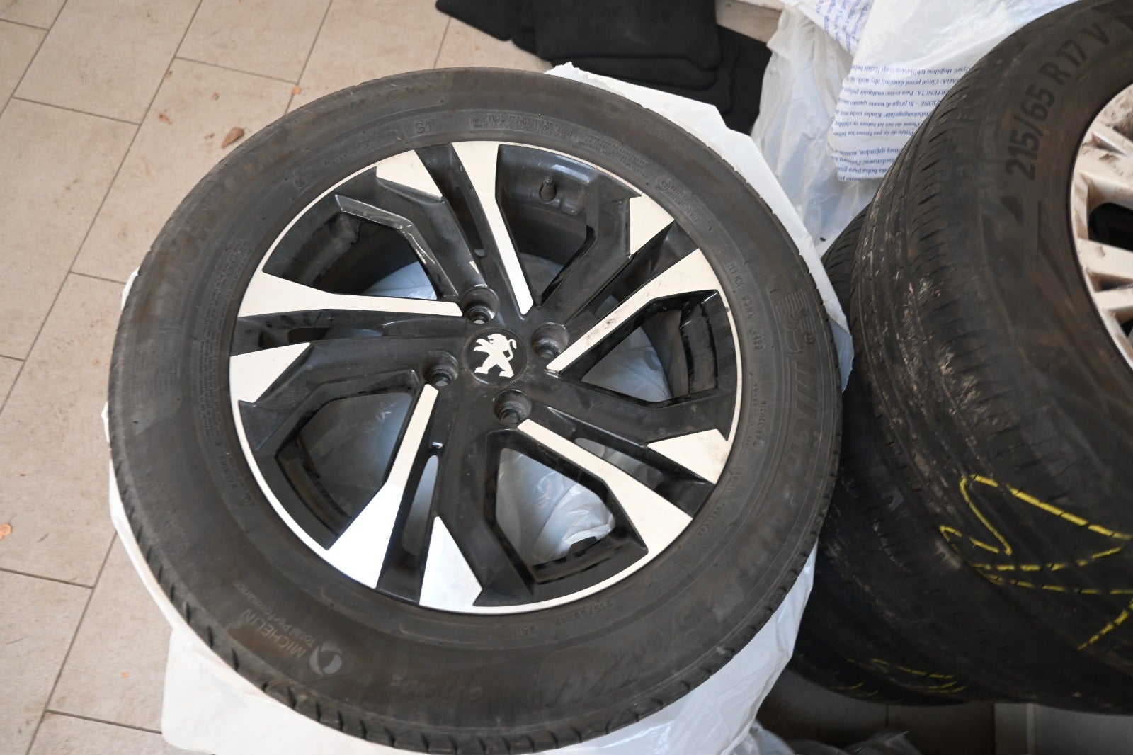 Peugeot 2008 PureTech 130 Allure Pack