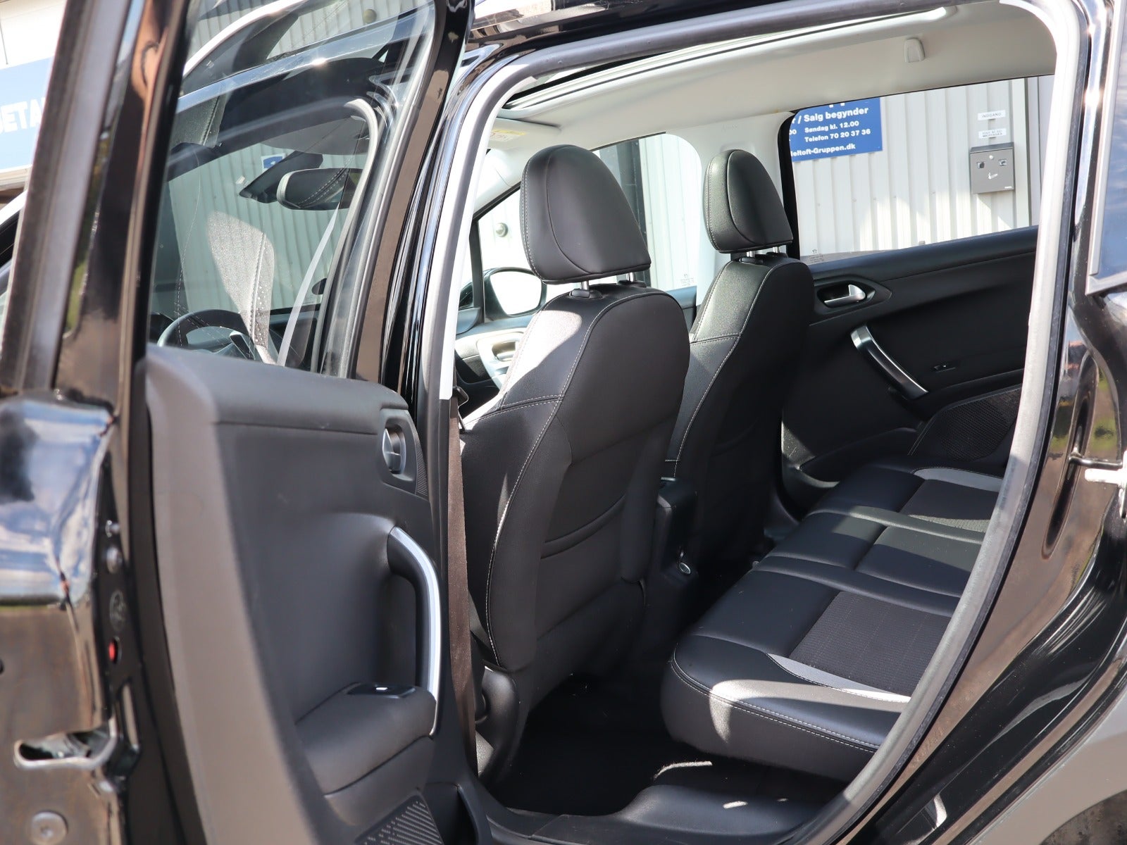 Billede af Peugeot 2008 1,2 e-THP 110 Allure Sky