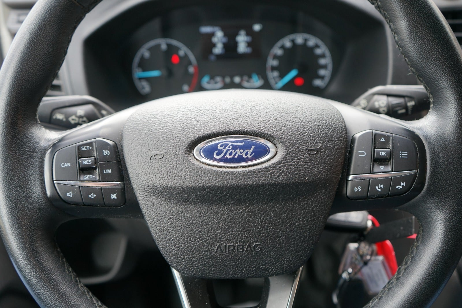 Billede af Ford Transit Custom 300L 2,0 TDCi 130 Trend