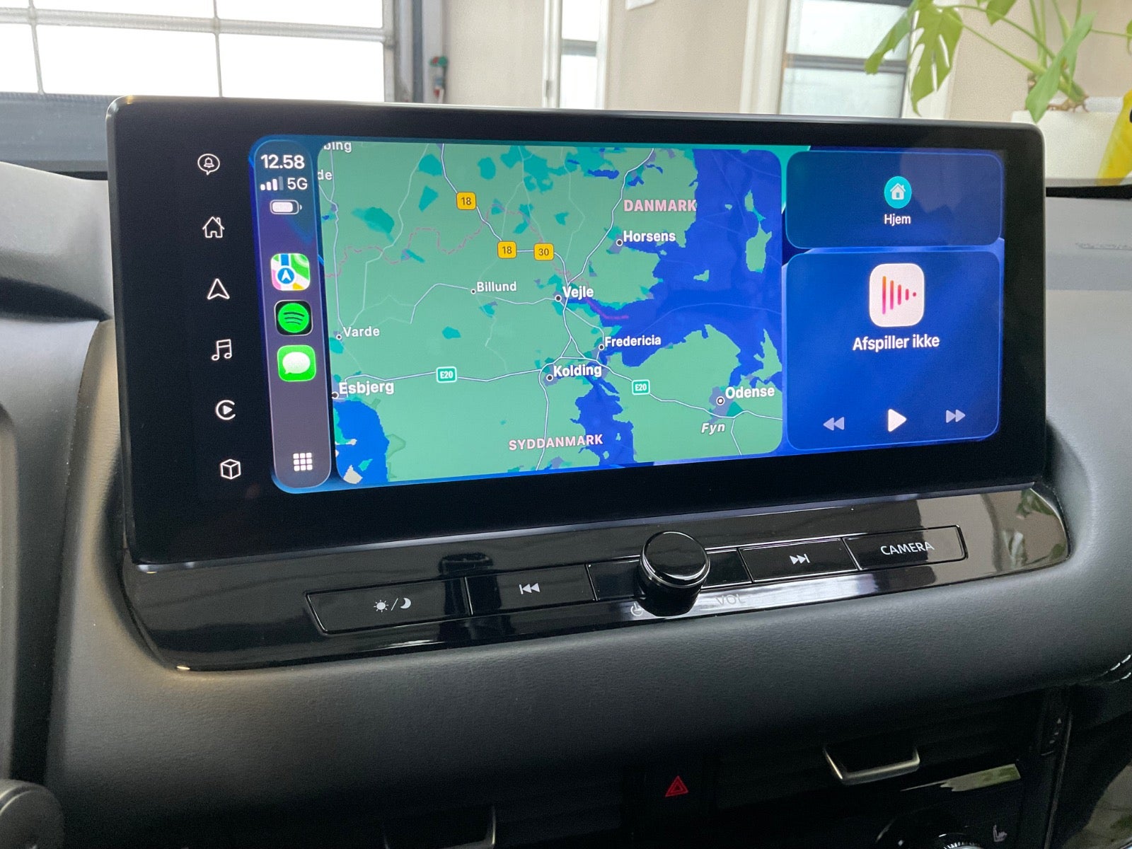 Nissan Qashqai 1,3 mHEV N-Connecta X-tr. 5d - 12