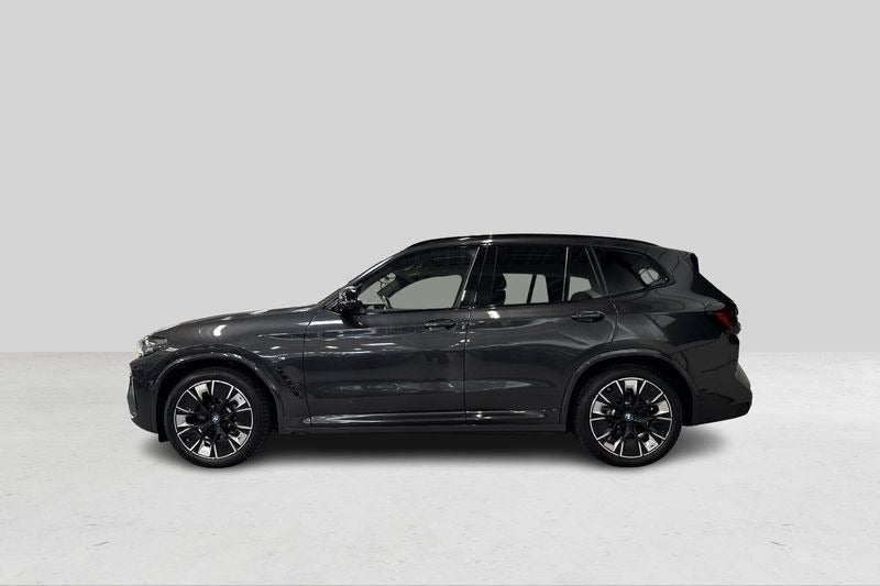 BMW iX3 Charged Plus M-Sport