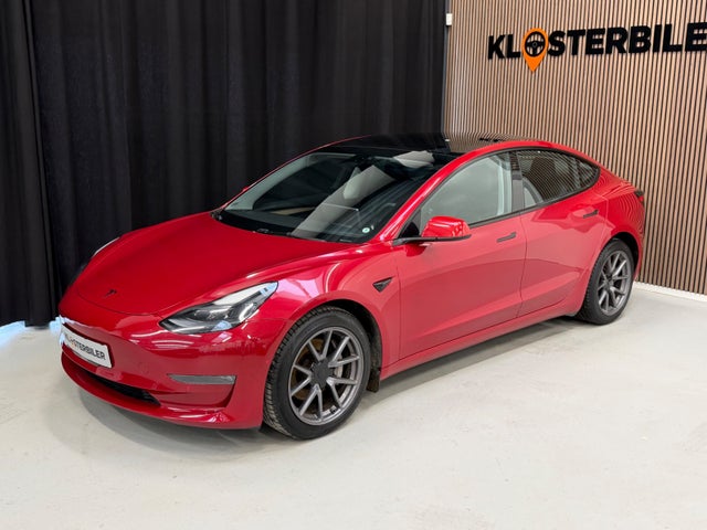 Tesla Model 3 Long Range AWD