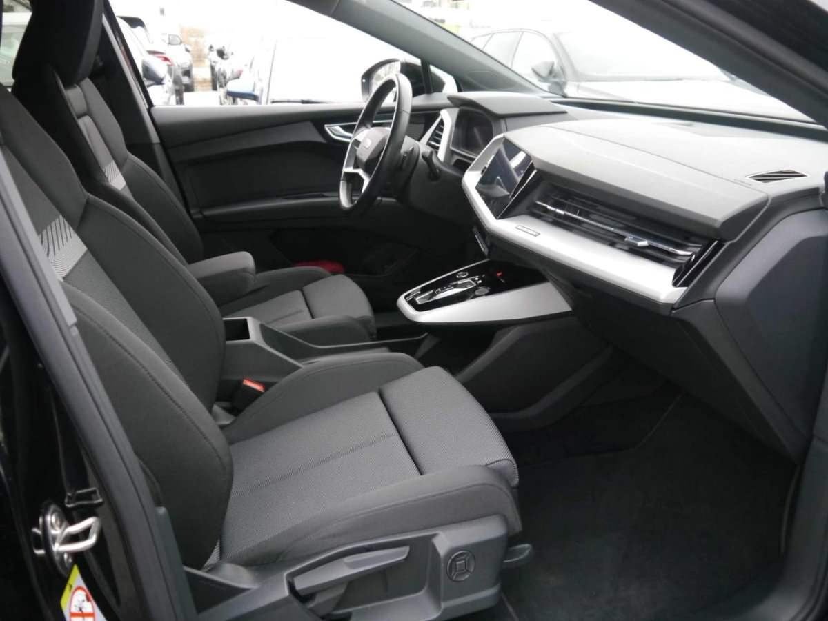 Audi Q4 e-tron Advanced Sportback