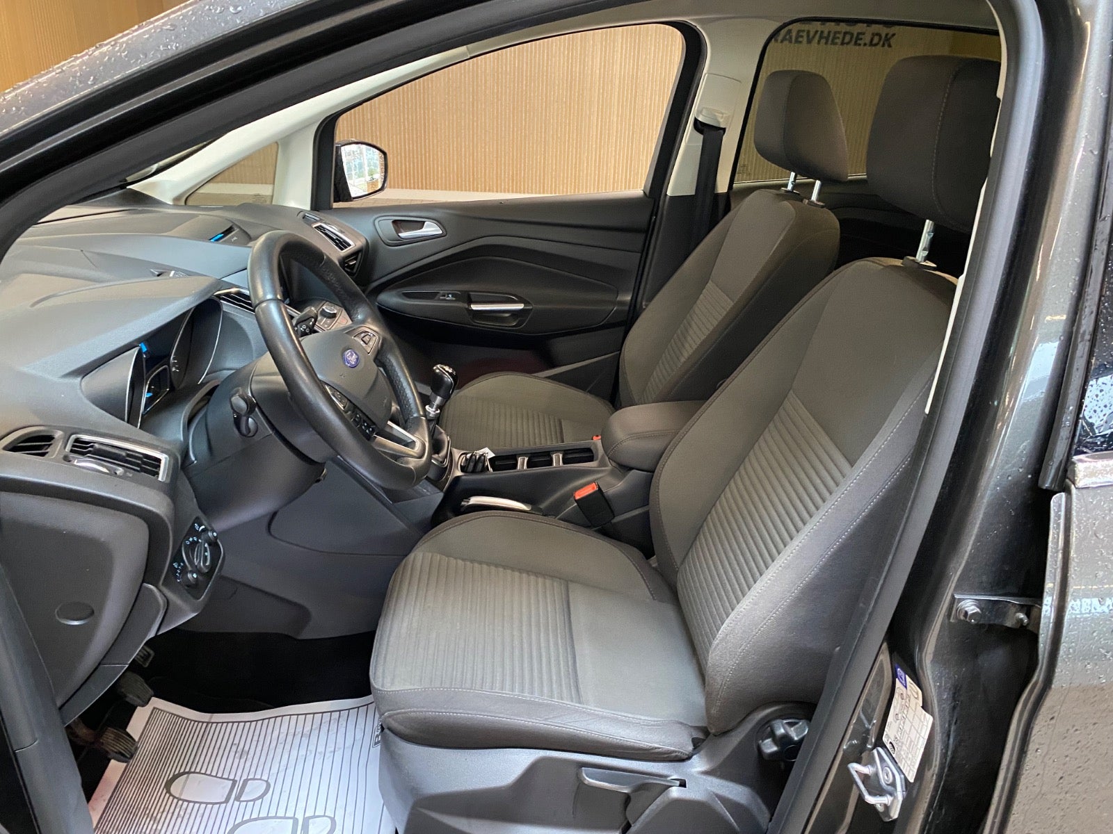 Ford C-MAX SCTi 125 Titanium – 4