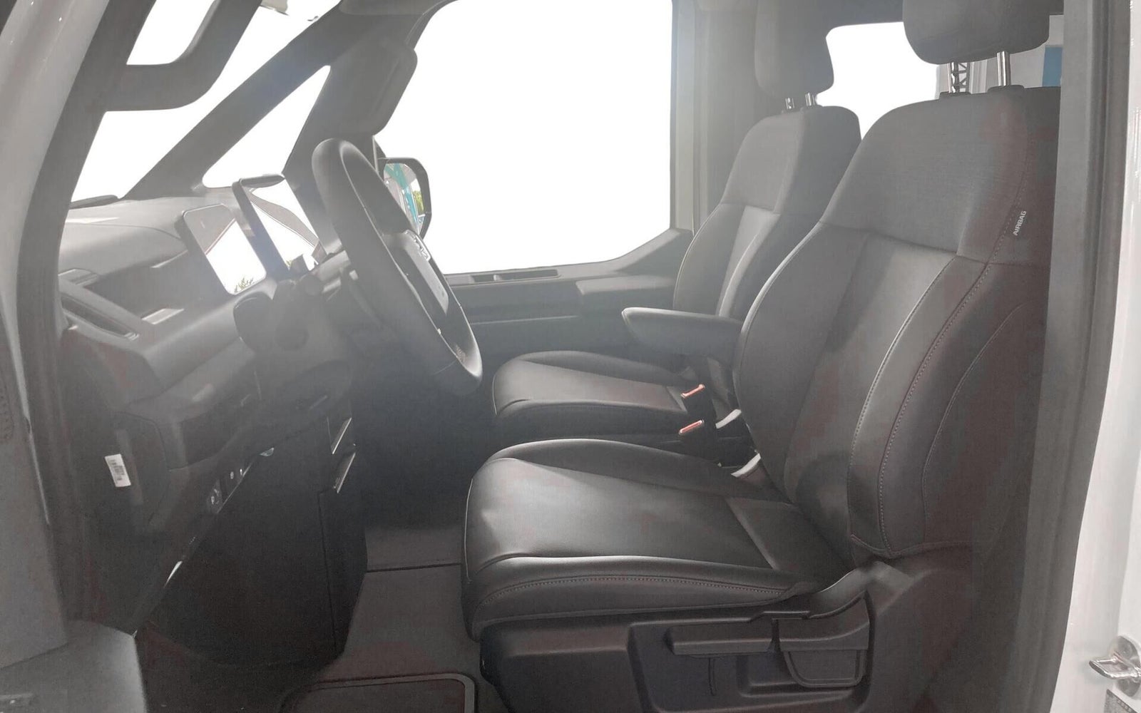 Kia PV5 Standard Range Access