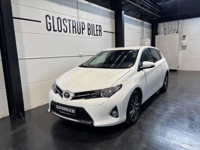 Toyota Auris T2