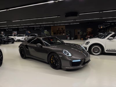 Porsche 911 Turbo S 3,8 Coupé PDK 2d