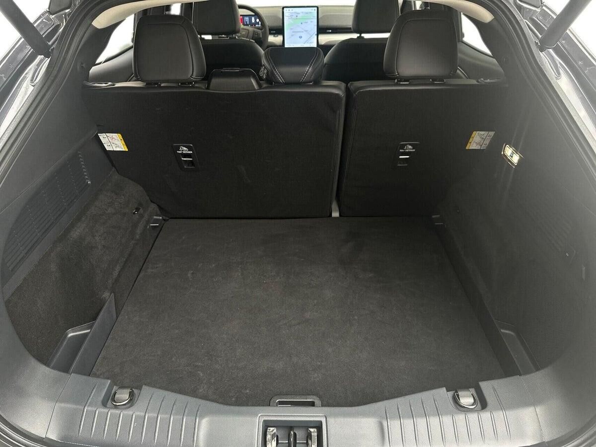 Ford Mustang Mach-E Standard Range billede 13