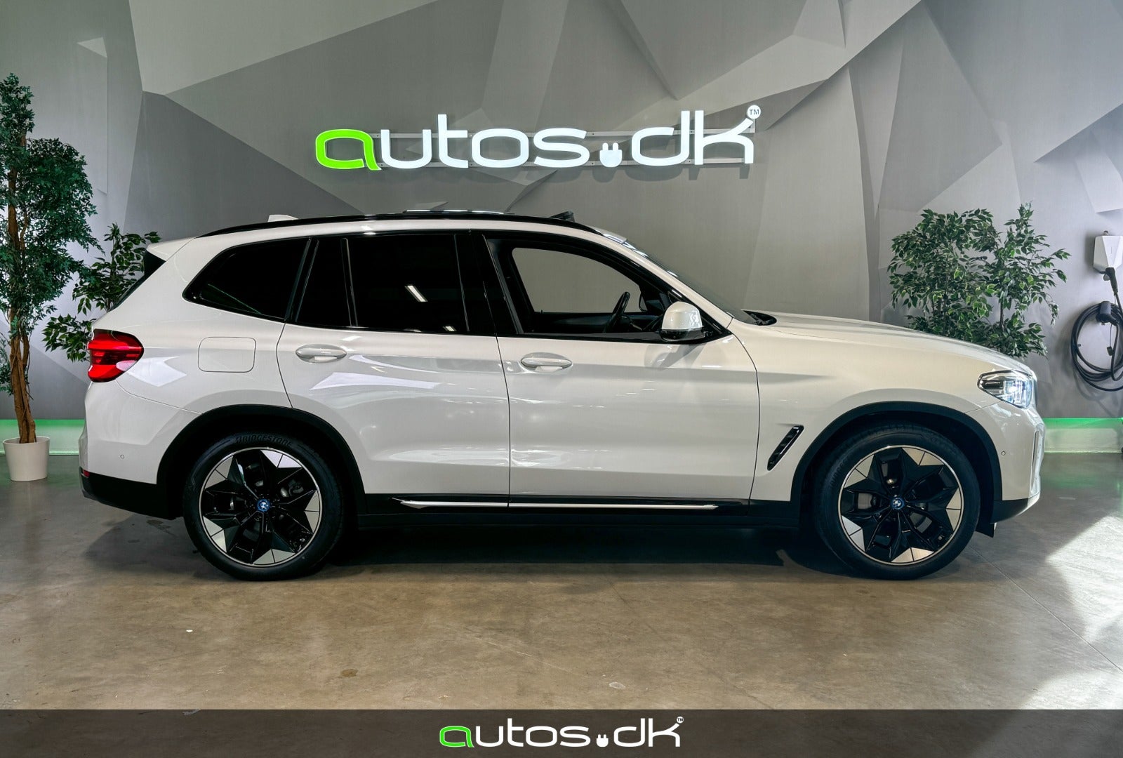 BMW iX3 2021