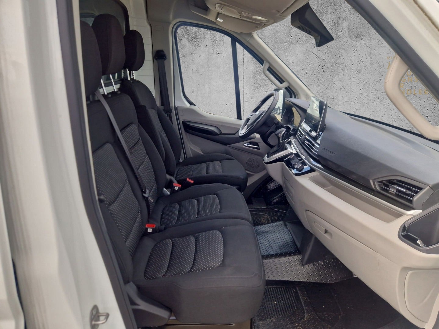 Billede af Maxus e-Deliver 9 88 L3H3 Kassevogn