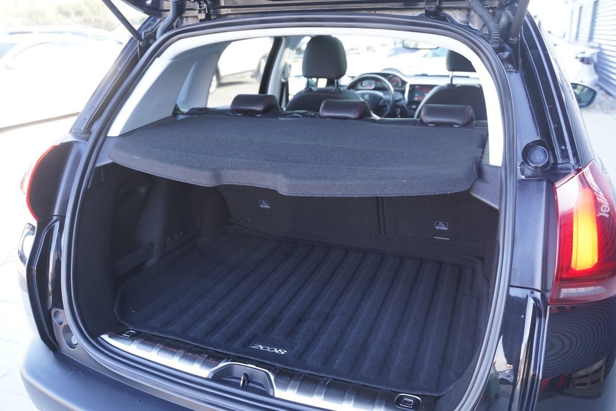 Billede af Peugeot 2008 1,6 BlueHDi 100 GT Line Sky