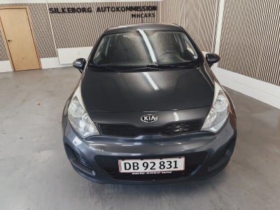 Kia Rio 1,4 CVVT Active Benzin modelår 2013 km 264000 Koksmetal nysynet ABS airbag centrallås starts