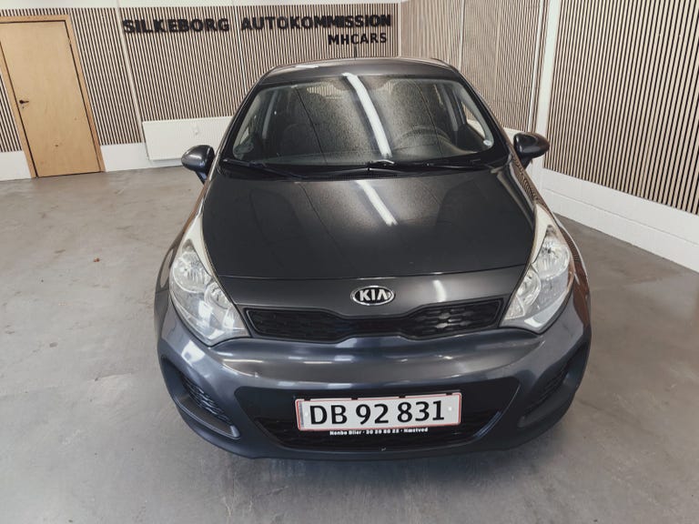 Kia Rio CVVT Active