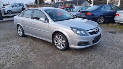 Opel Vectra 2,2 16V Direct Elegance GTS 5d