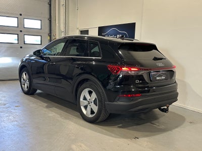 Audi Q4 e-tron Attitude