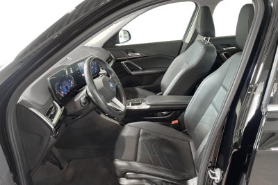 BMW iX1 eDrive20 X-Line BMW iX1 eDrive20 X-Line - 4