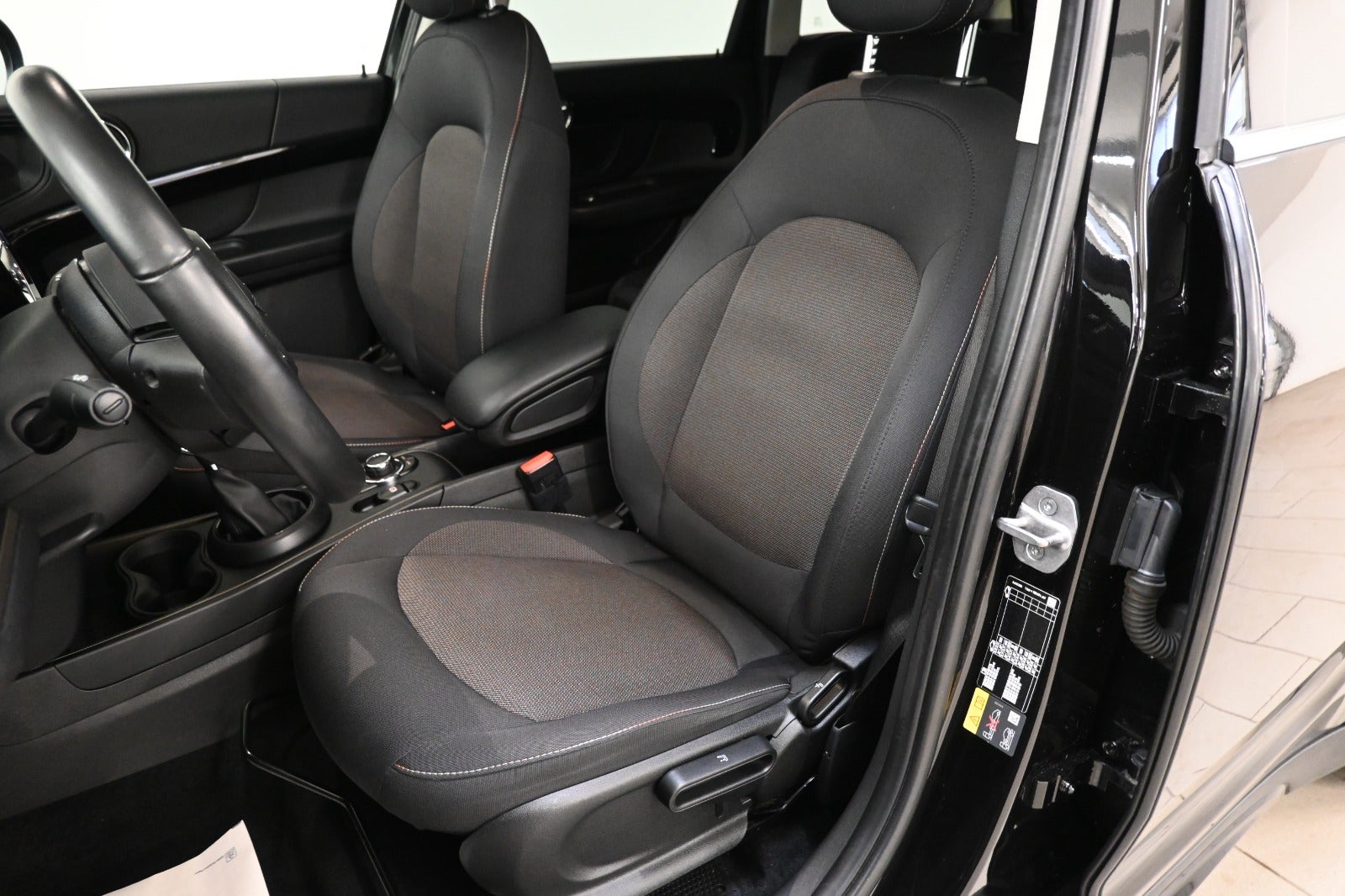 MINI Countryman Cooper SE Essential aut. ALL4