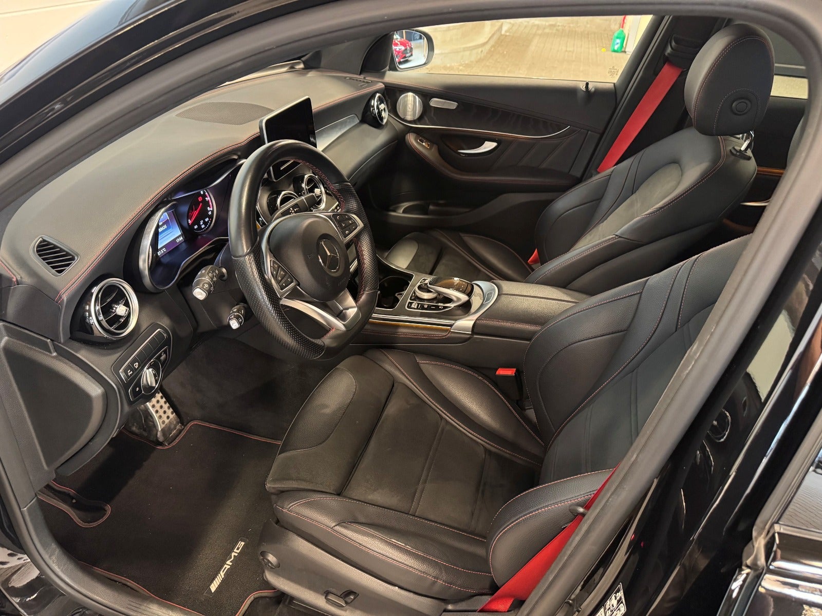 Mercedes-AMG GLC 43 (4/6)