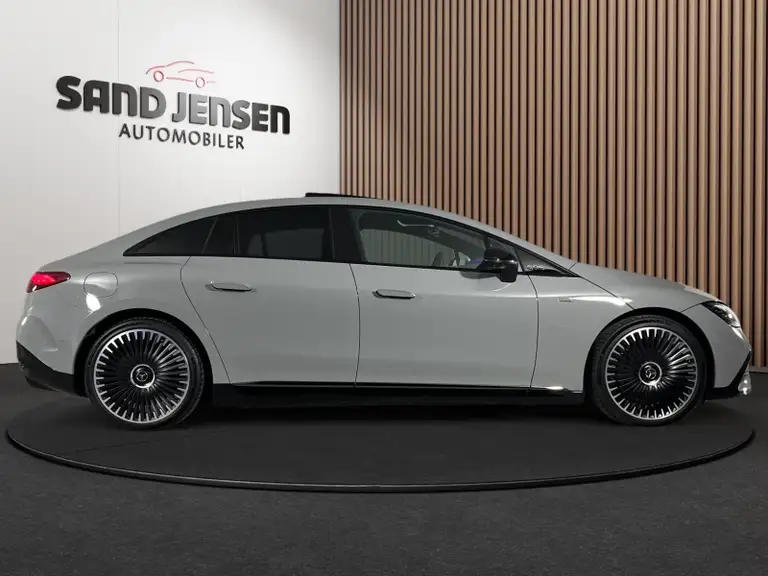 Mercedes EQE53 AMG 4Matic+