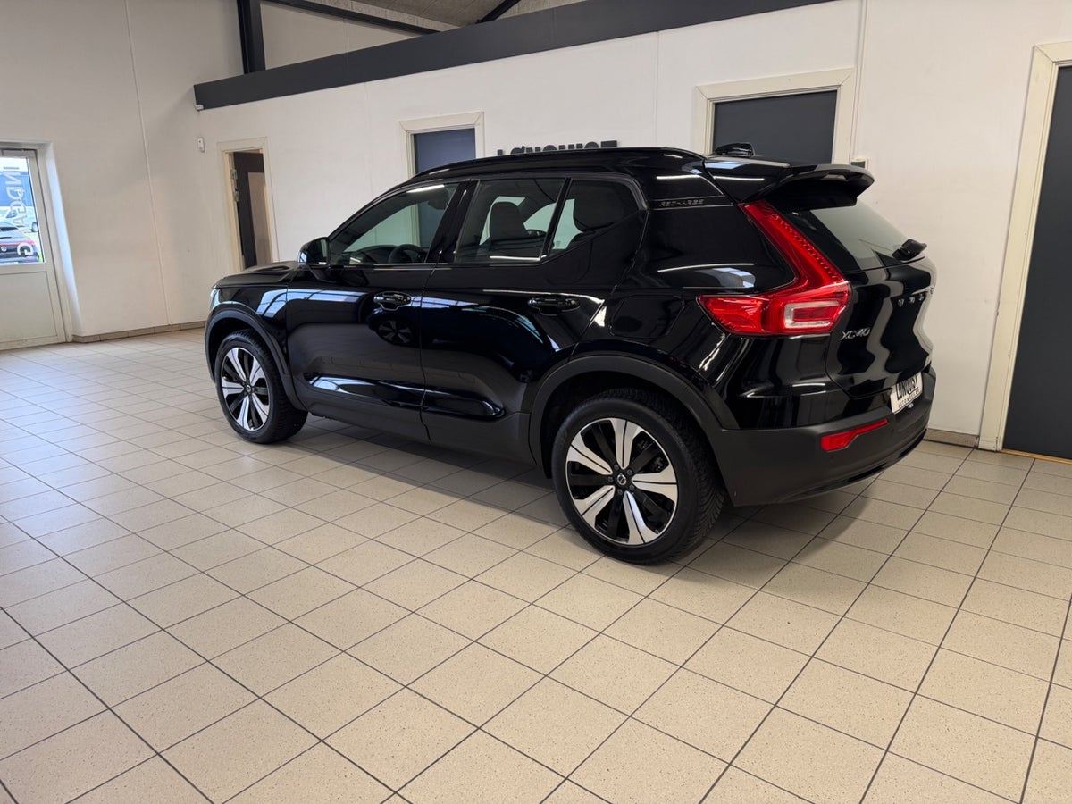 Volvo XC40 P6 ReCharge Core
