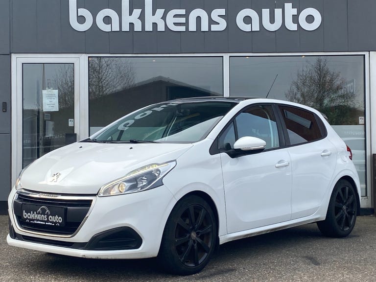 Peugeot 208 BlueHDi 100 Envy Sky