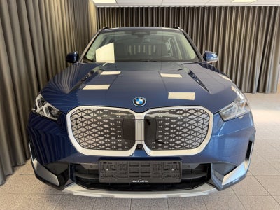 BMW iX1 xDrive30 Fully Charged