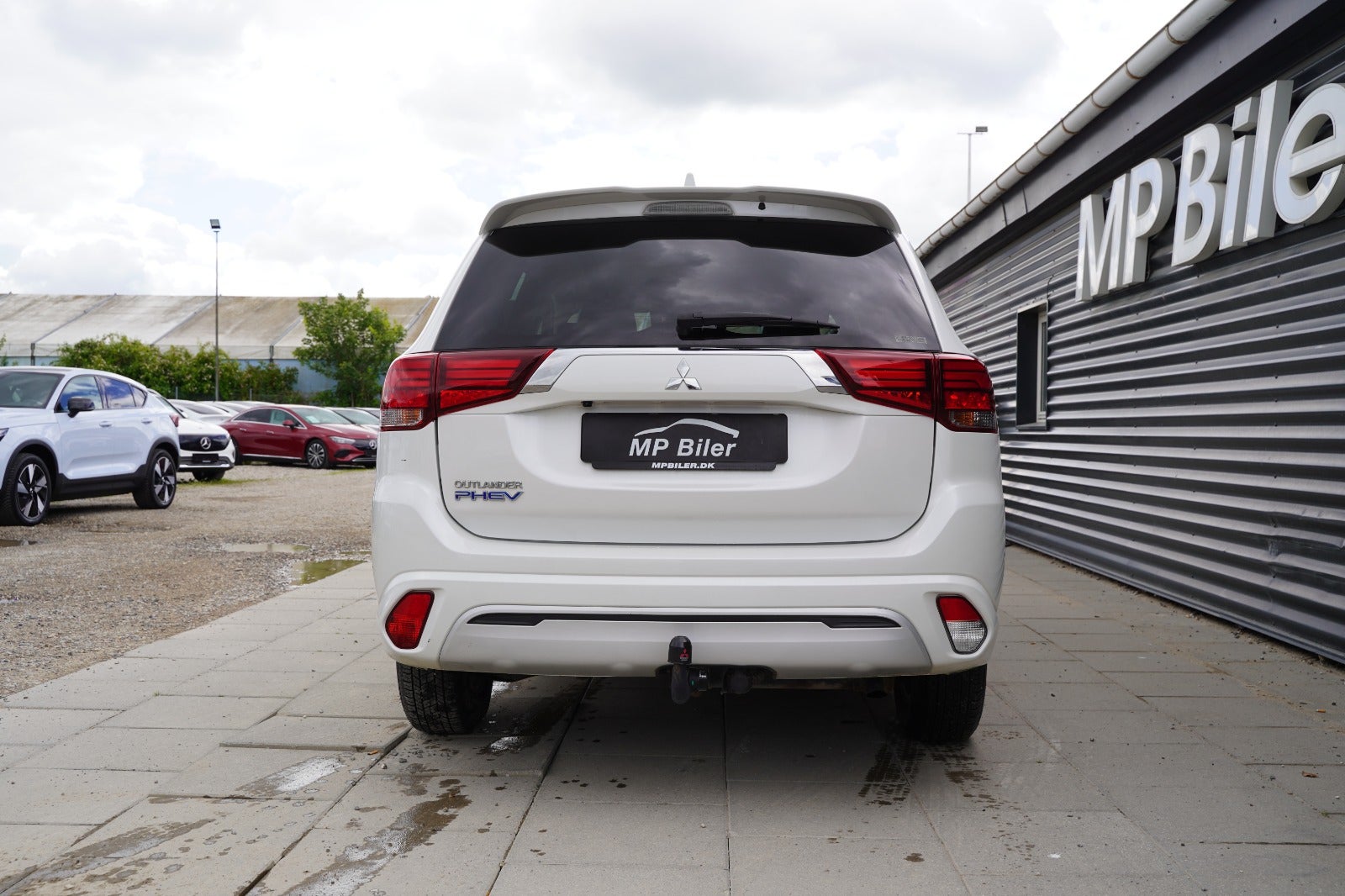 Billede af Mitsubishi Outlander 2,4 PHEV Inform+ CVT 4WD