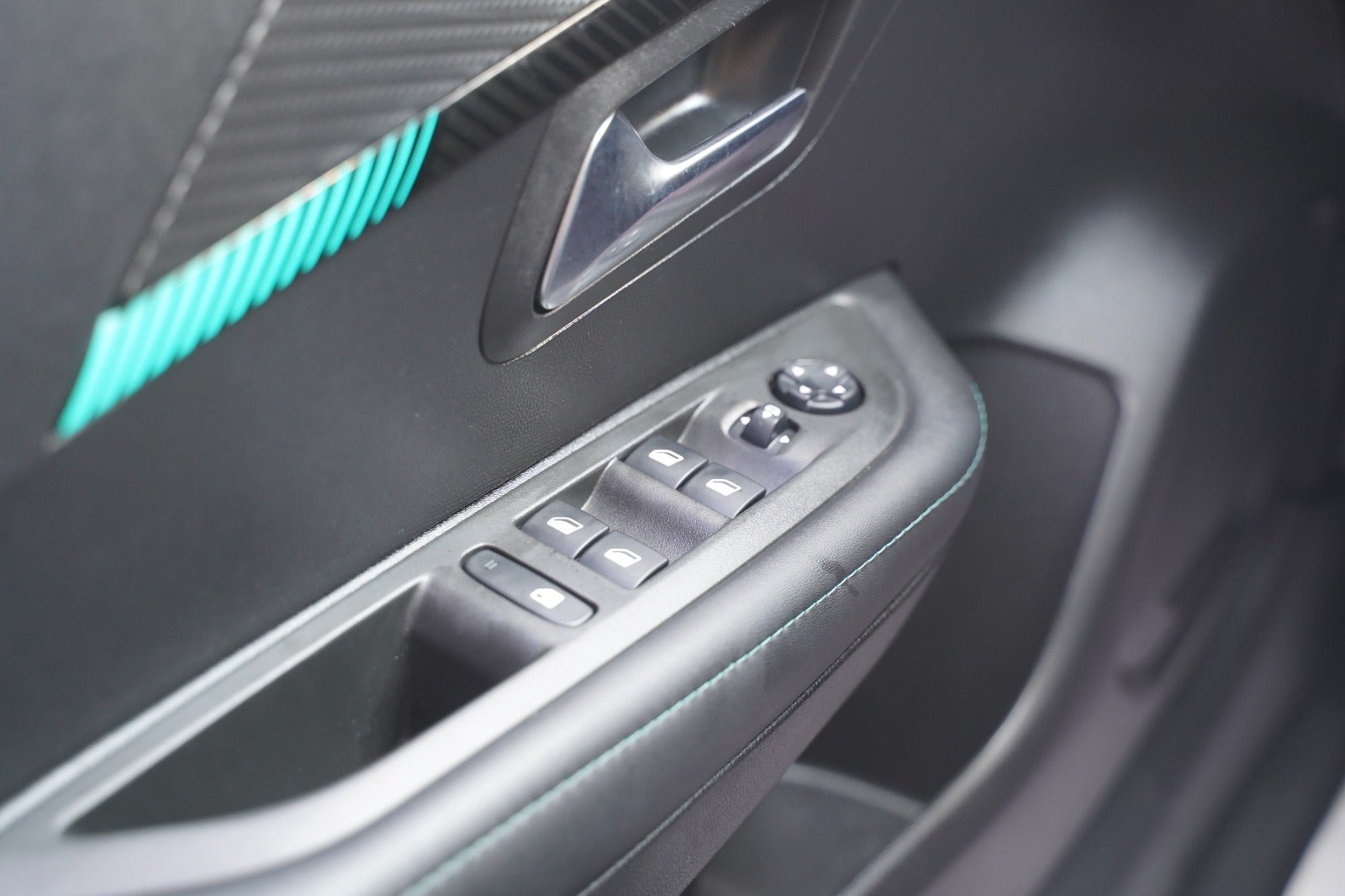Billede af Peugeot 208 1,2 PureTech 100 Allure