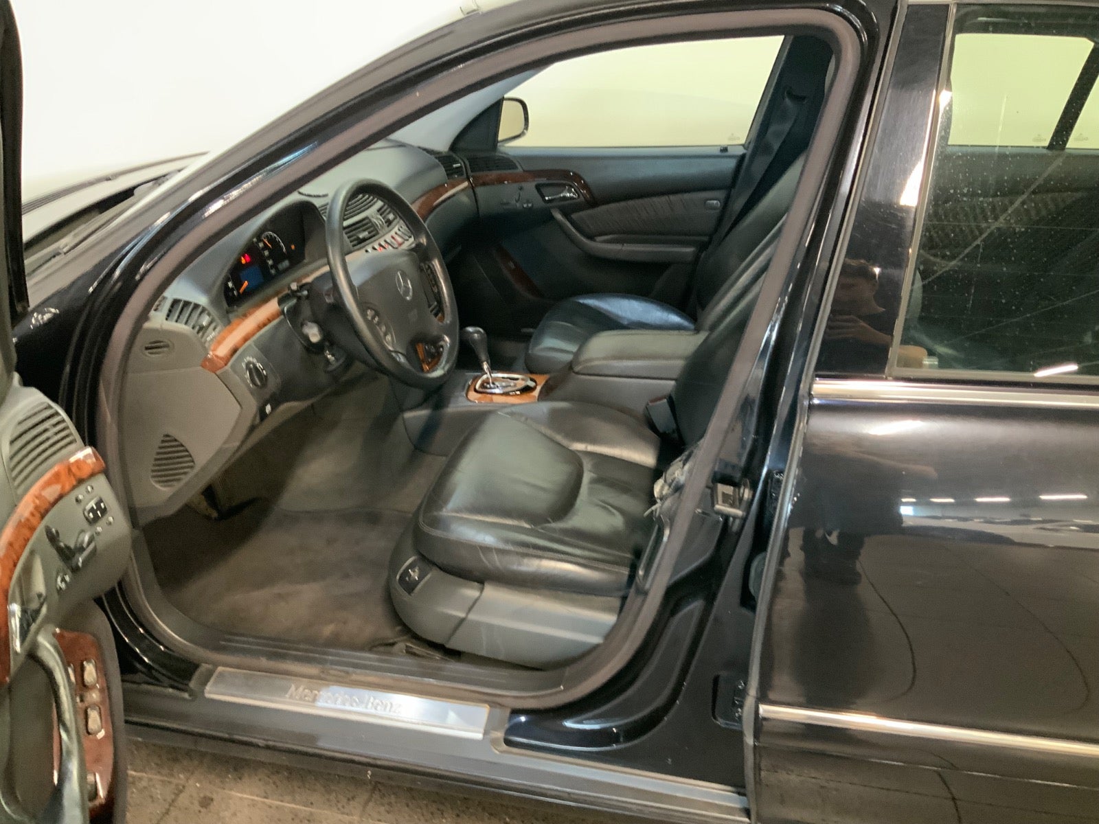 Mercedes-Benz S 320 (6/8)