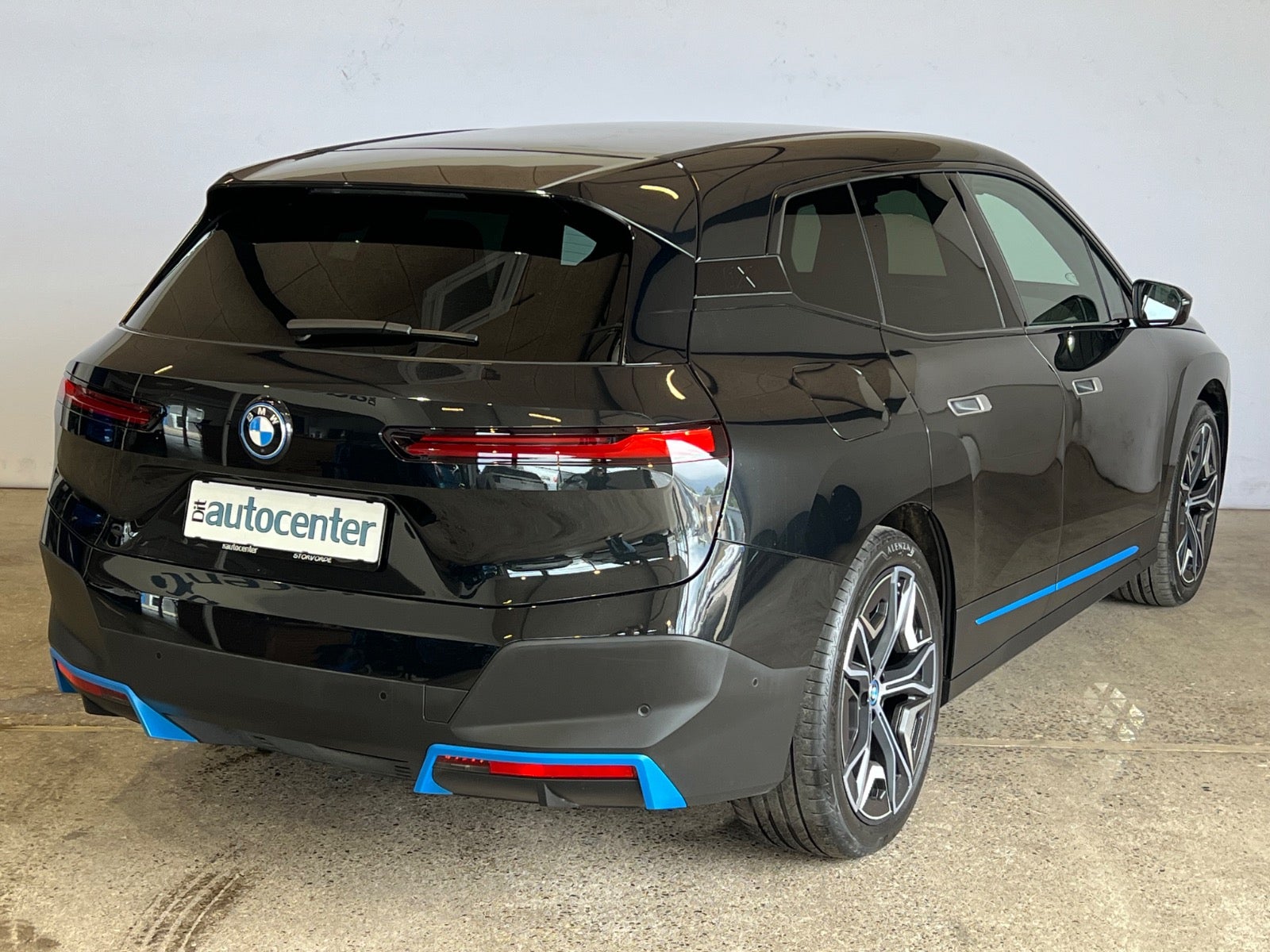 BMW iX xDrive40