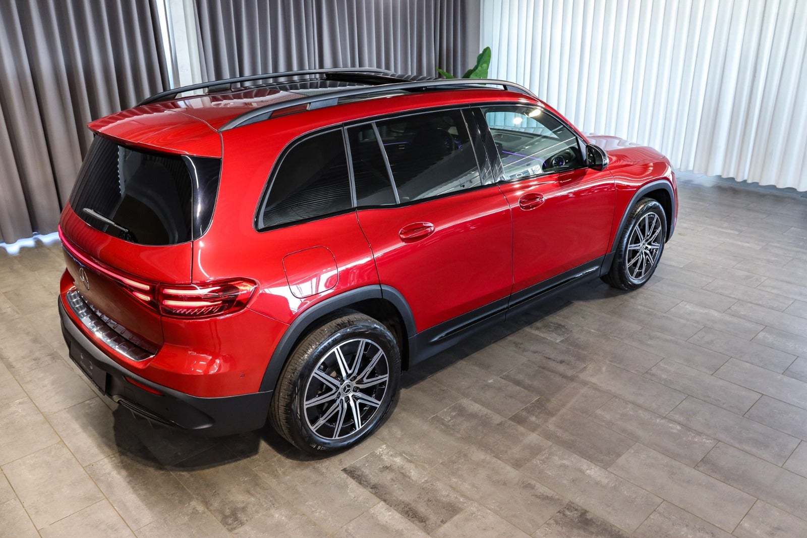 Billede af Mercedes EQB250+  AMG Advance 7prs