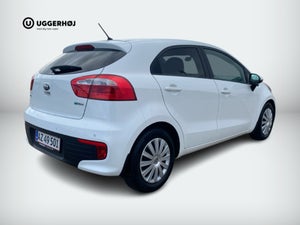 Kia Rio CVVT Limited