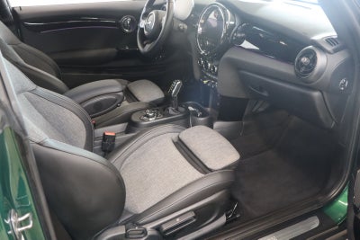 MINI Cooper SE Classic Trim