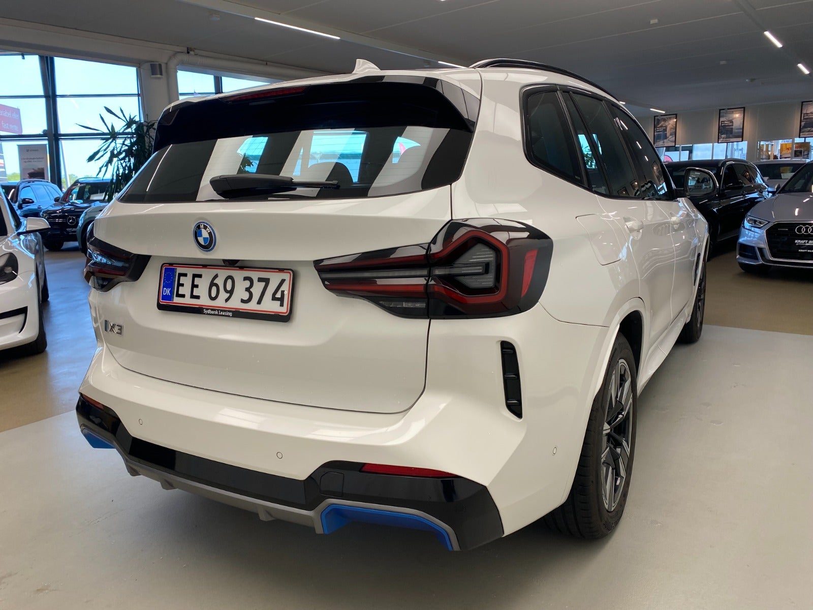 Billede af BMW iX3  Charged M-Sport