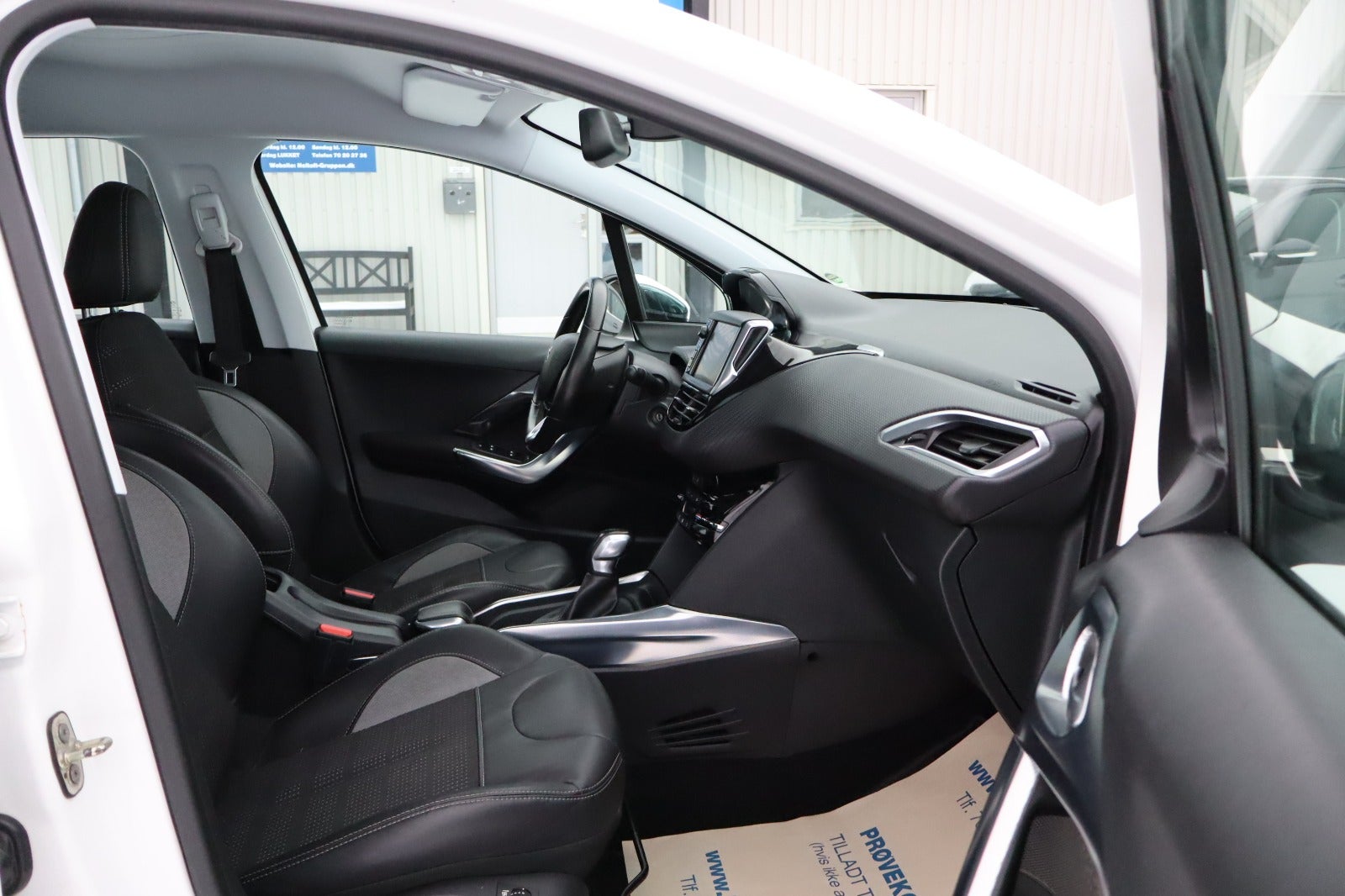 Billede af Peugeot 2008 1,2 VTi 82 Allure