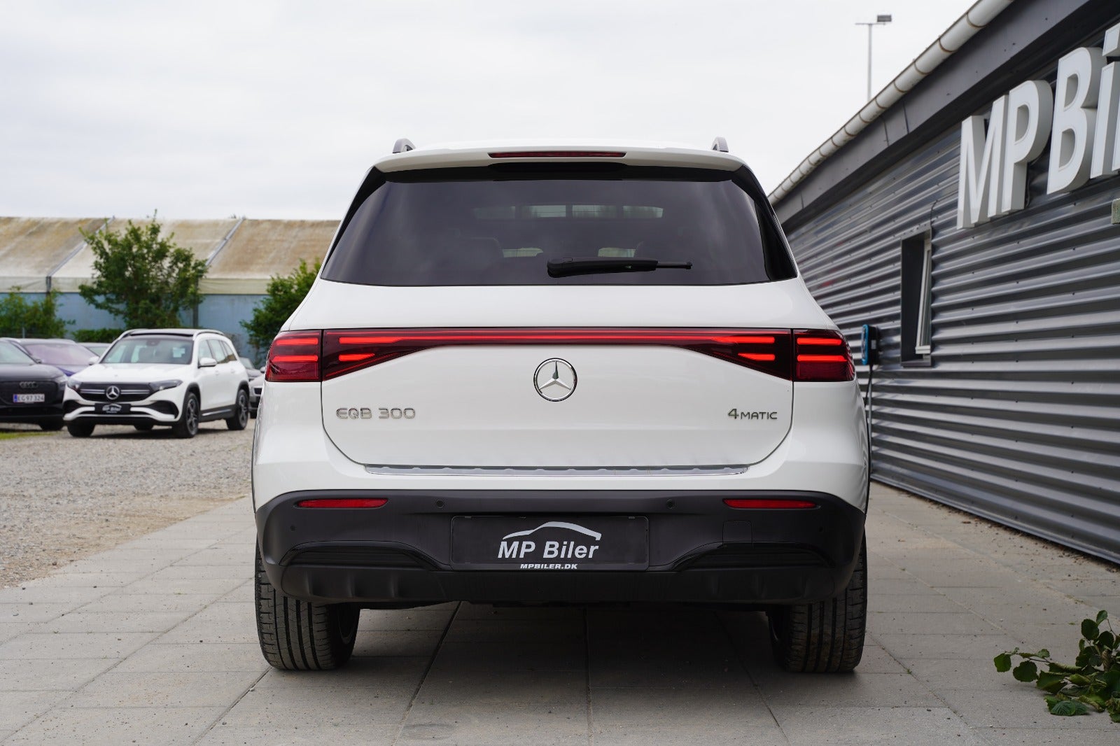 Billede af Mercedes EQB300  AMG Line 4Matic