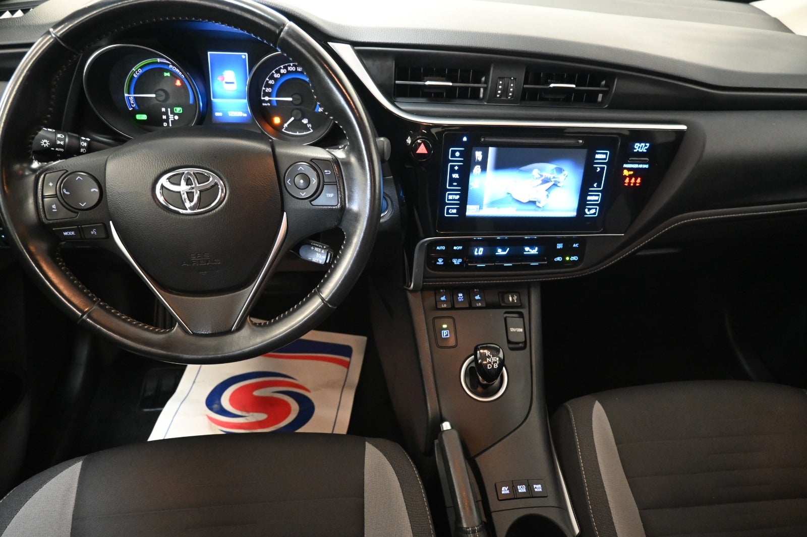 Toyota Auris Hybrid H2 Comfort CVT
