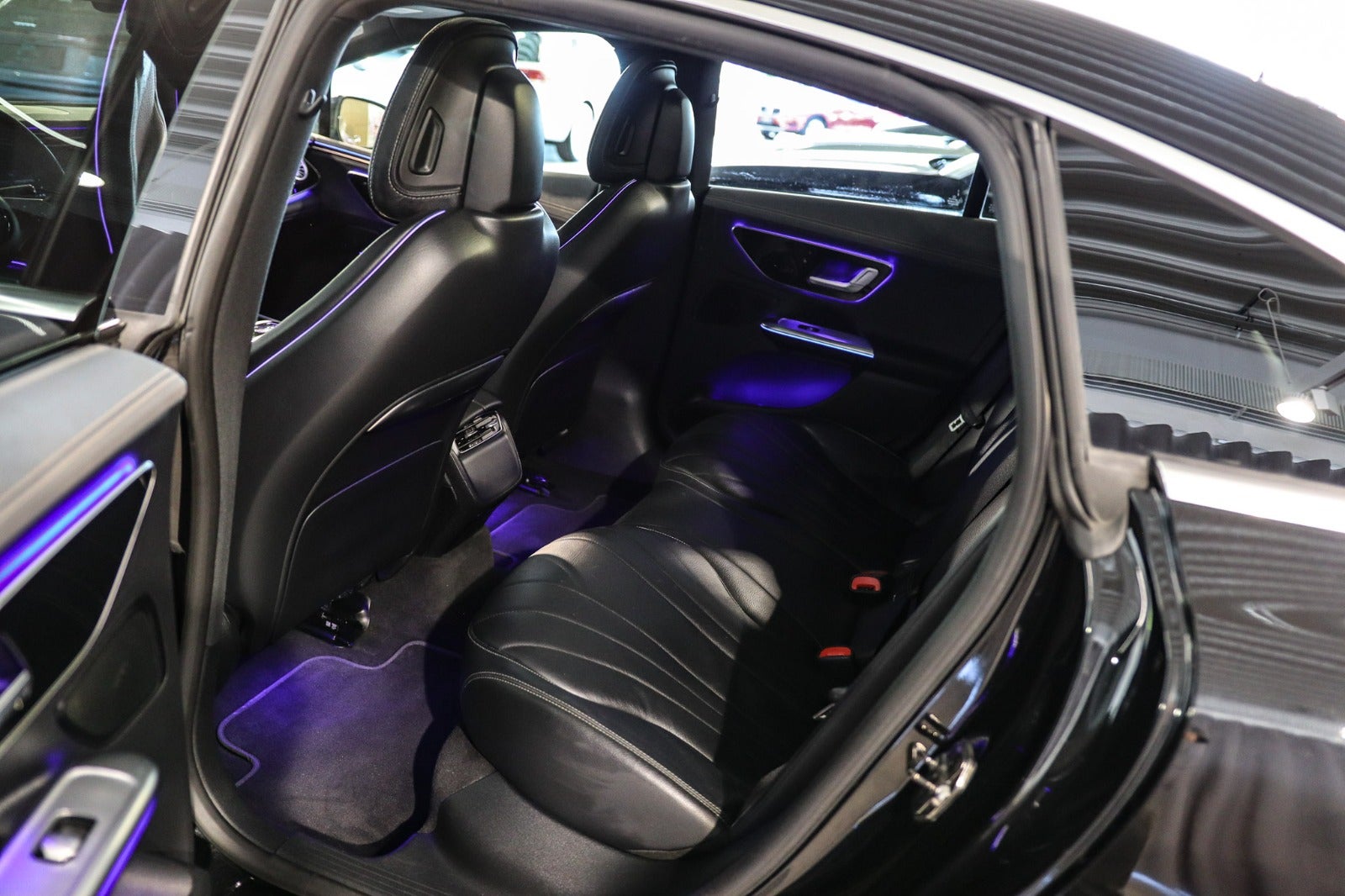 Billede af Mercedes EQE350  AMG Line 4Matic