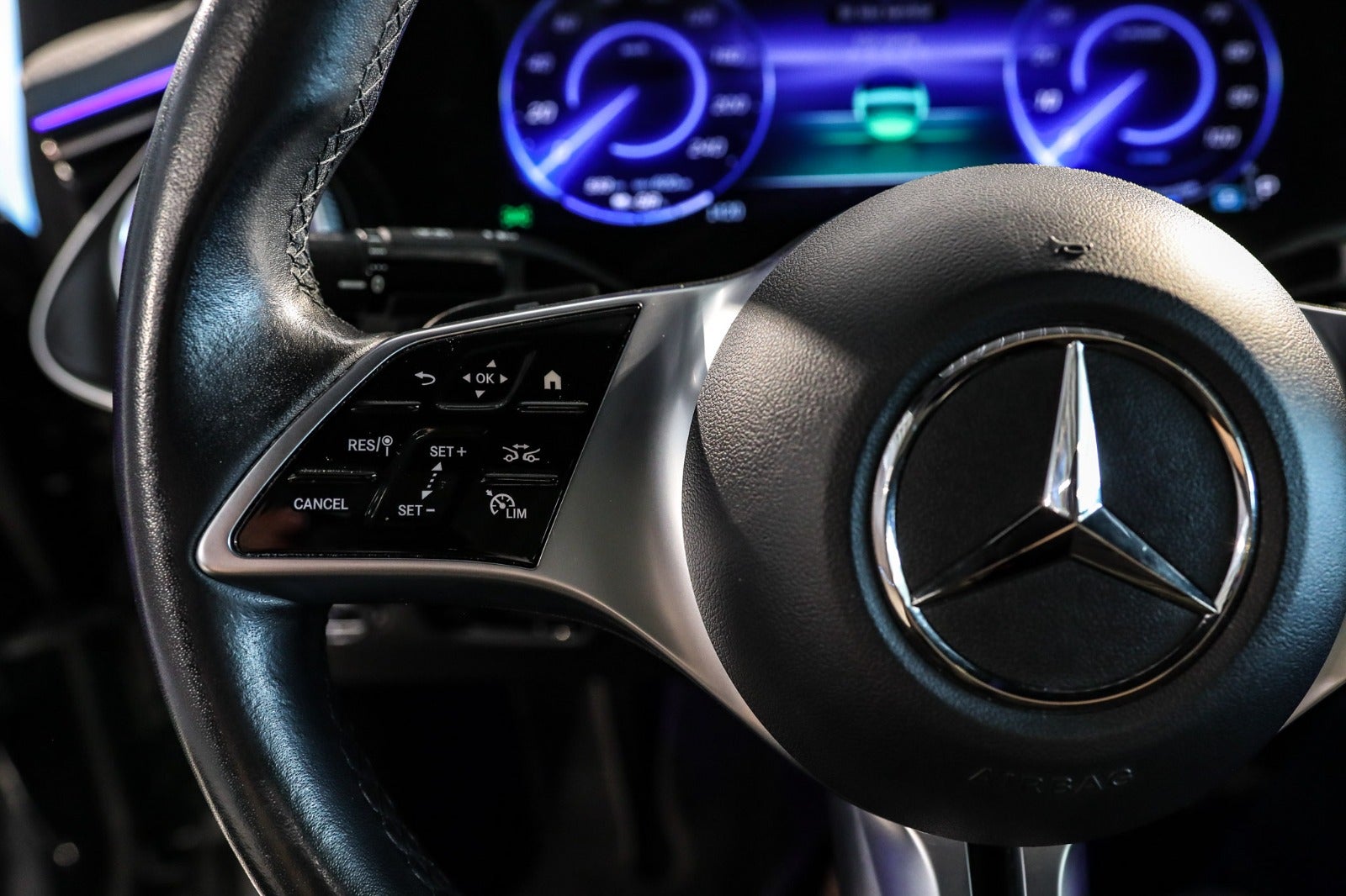 Billede af Mercedes EQE350  AMG Line 4Matic