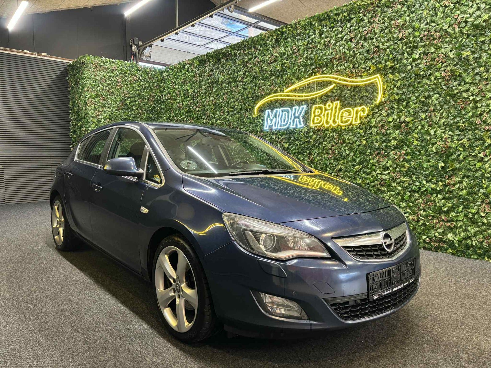 Billede af Opel Astra 1,6 T 180 Sport