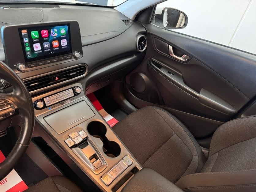 Hyundai Kona EV Select