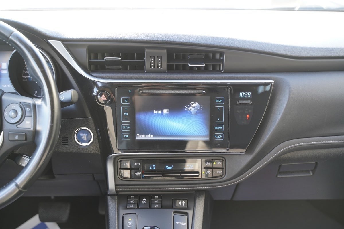 Billede af Toyota Auris 1,8 Hybrid H2 Comfort Touring Sports CVT