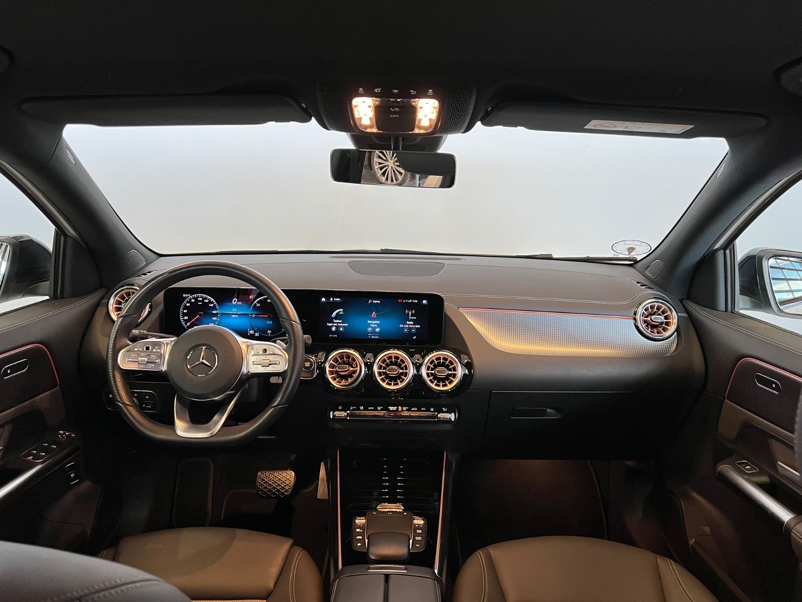 Mercedes EQA250 Electric Art