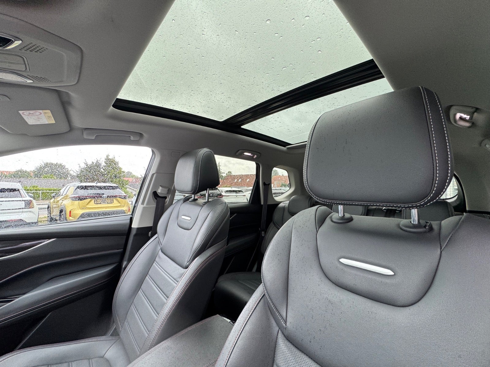 Billede af Maxus Euniq6 70 