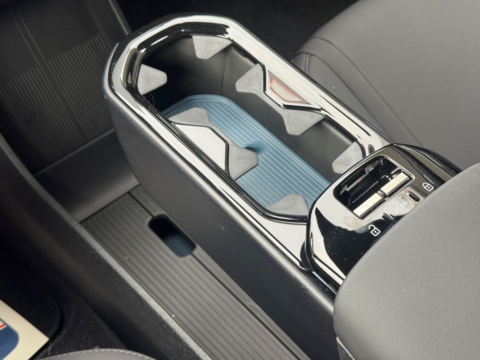 Billede af Volvo EX30  Standard Range Plus