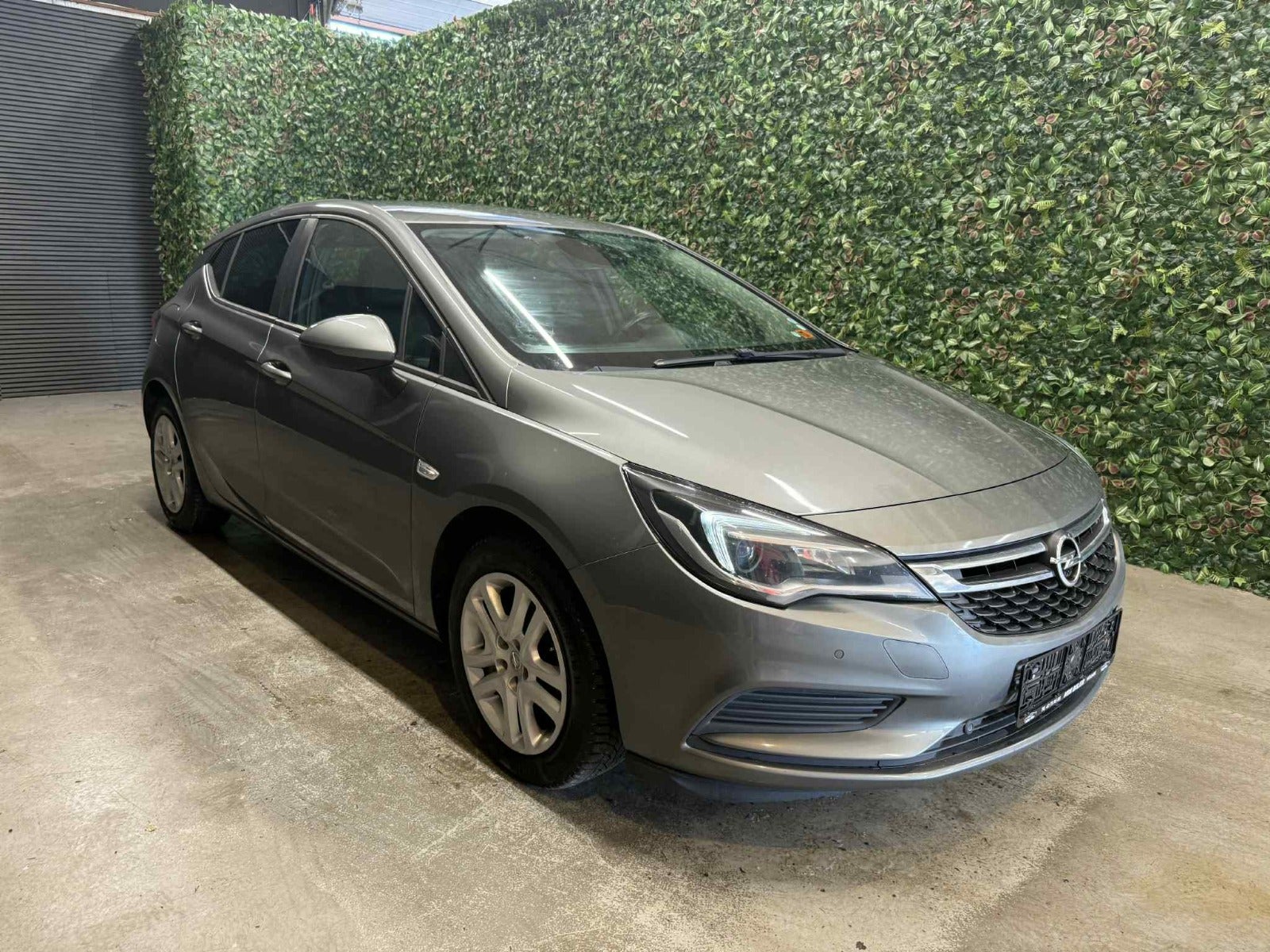 Billede af Opel Astra 1,0 T 105 Elegance