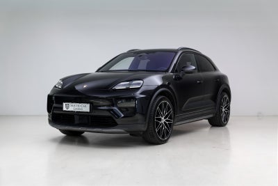 Porsche Macan 4