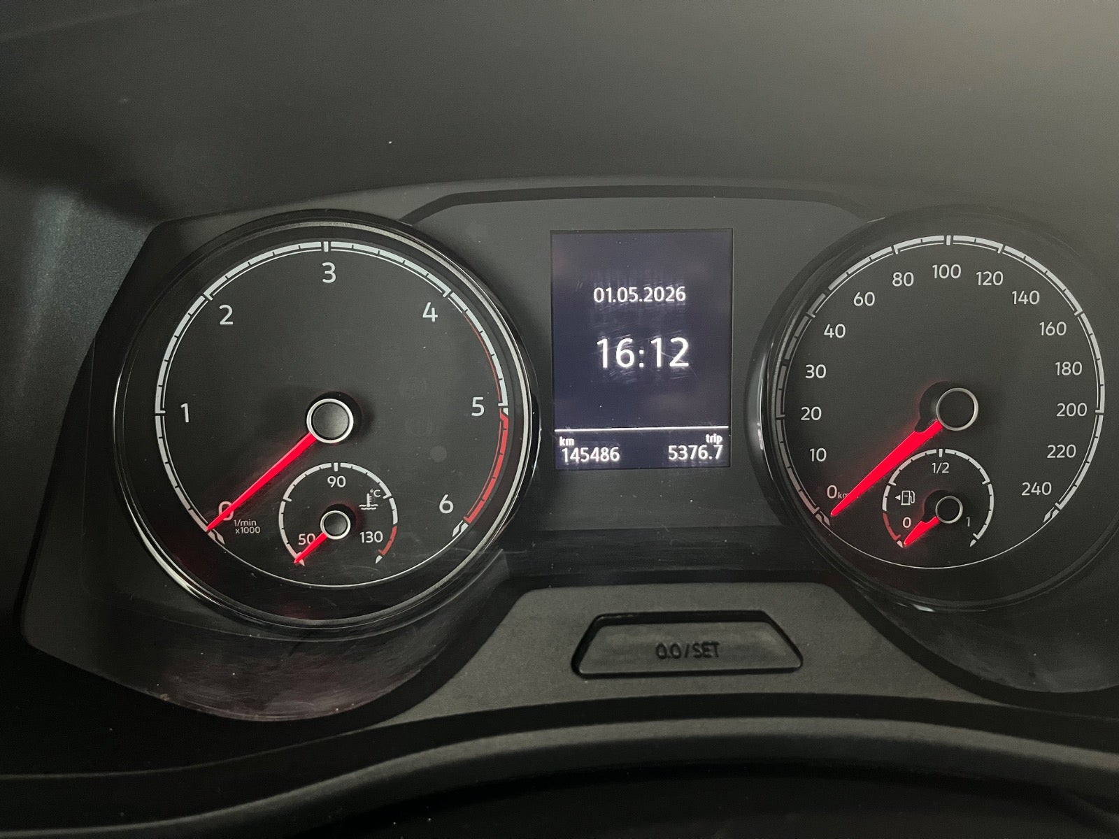 Billede af VW Transporter 2,0 TDi 150 Kassevogn DSG kort