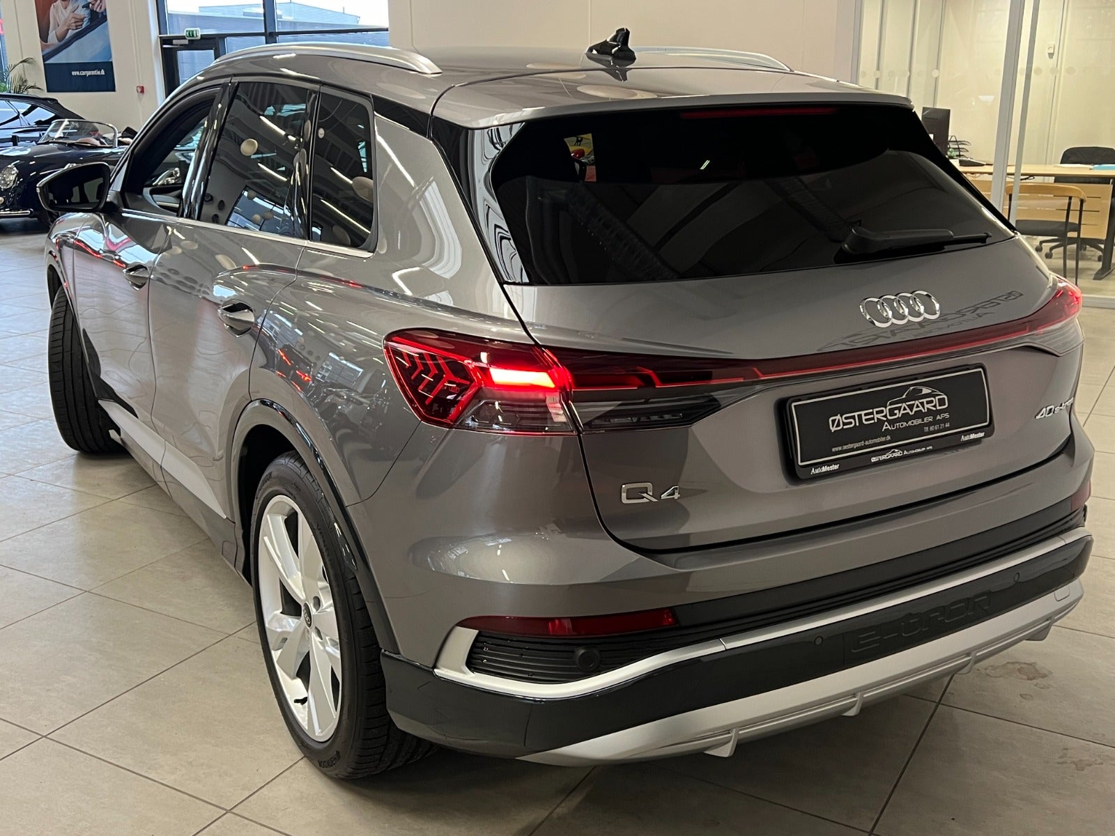 Audi Q4 e-tron 2024